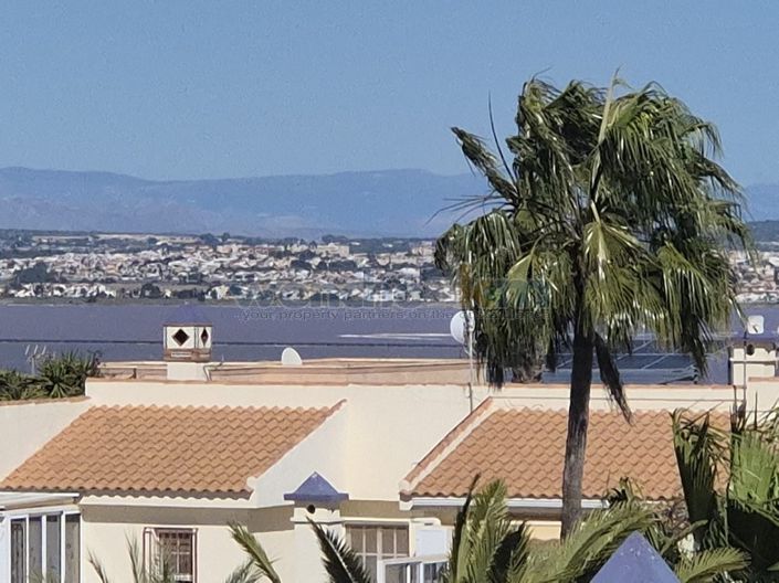 Image No.36-3 Bed Property for sale