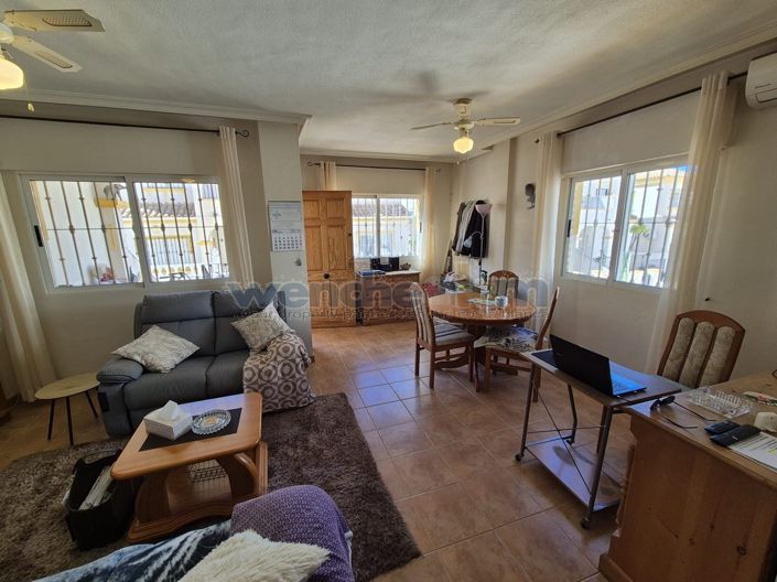 Image No.9-3 Bed Property for sale