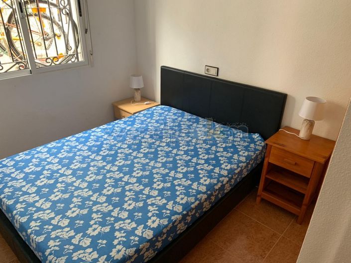 Image No.17-3 Bed Property for sale