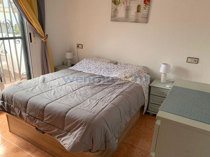 Image No.25-3 Bed Property for sale