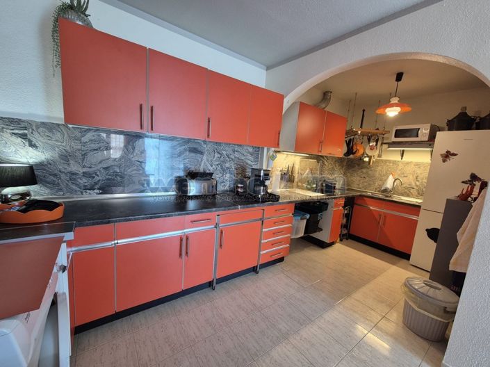 Image No.14-2 Bed Property for sale