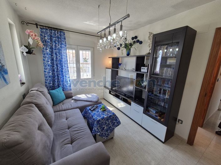 Image No.21-2 Bed Property for sale