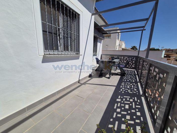 Image No.6-2 Bed Property for sale