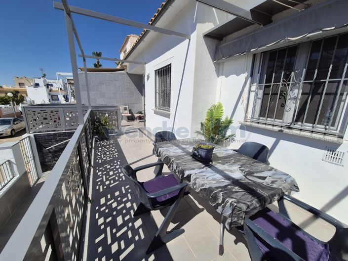 Image No.9-2 Bed Property for sale