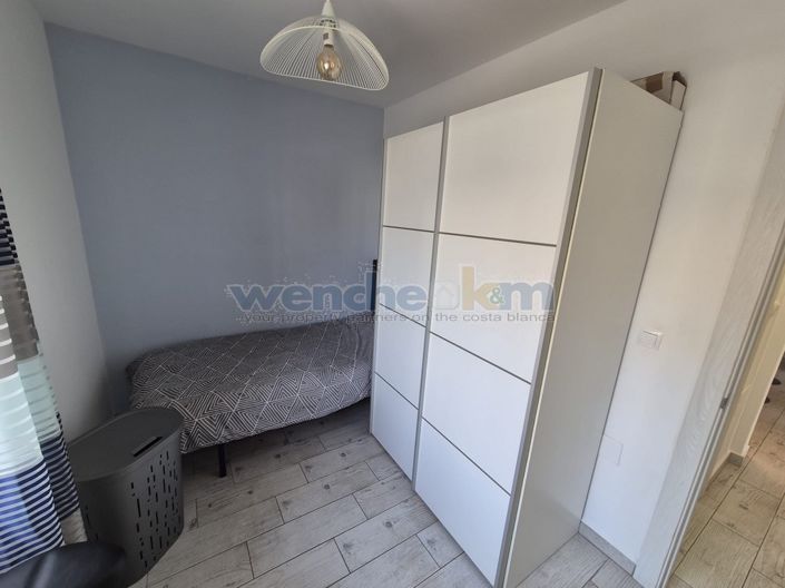 Image No.18-2 Bed Property for sale