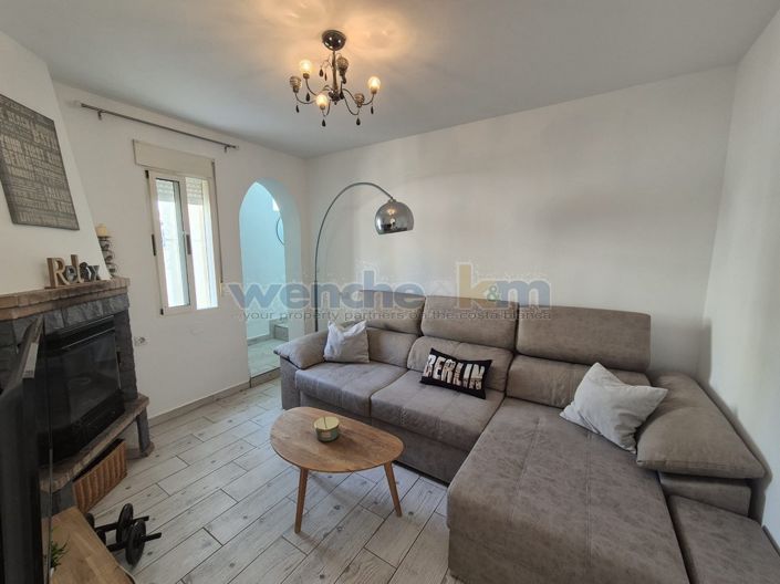 Image No.20-2 Bed Property for sale