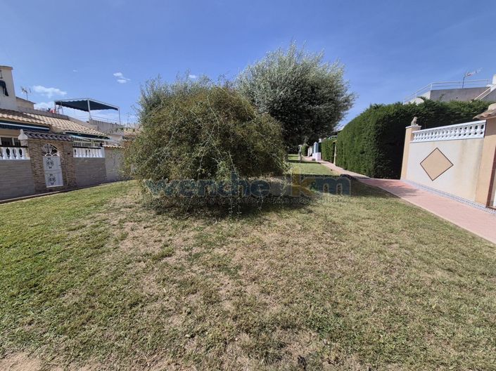 Image No.30-2 Bed Property for sale