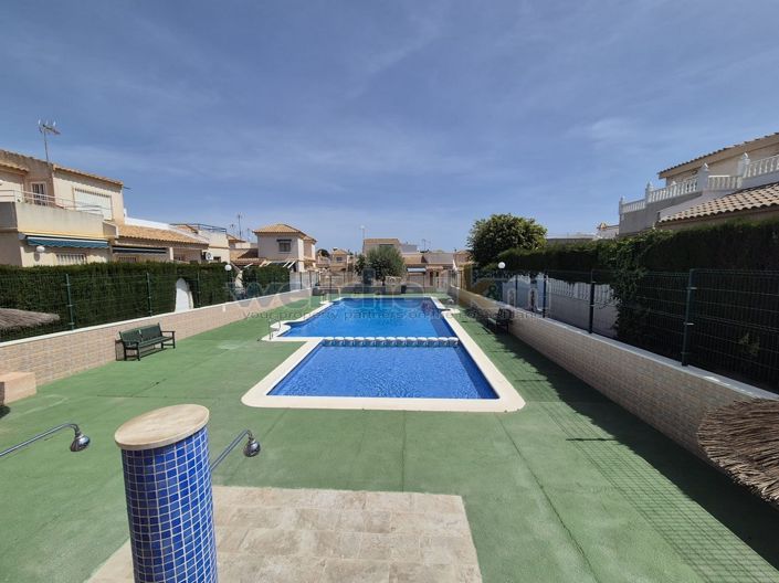 Image No.31-2 Bed Property for sale