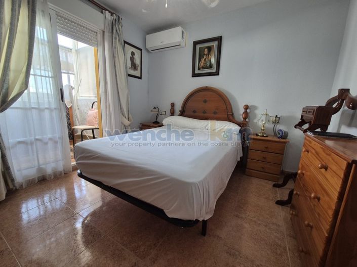 Image No.32-3 Bed Property for sale