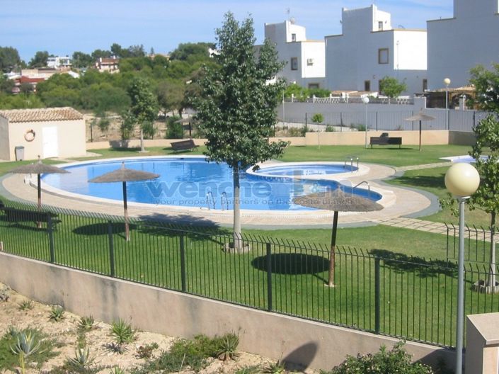 Image No.40-3 Bed Property for sale