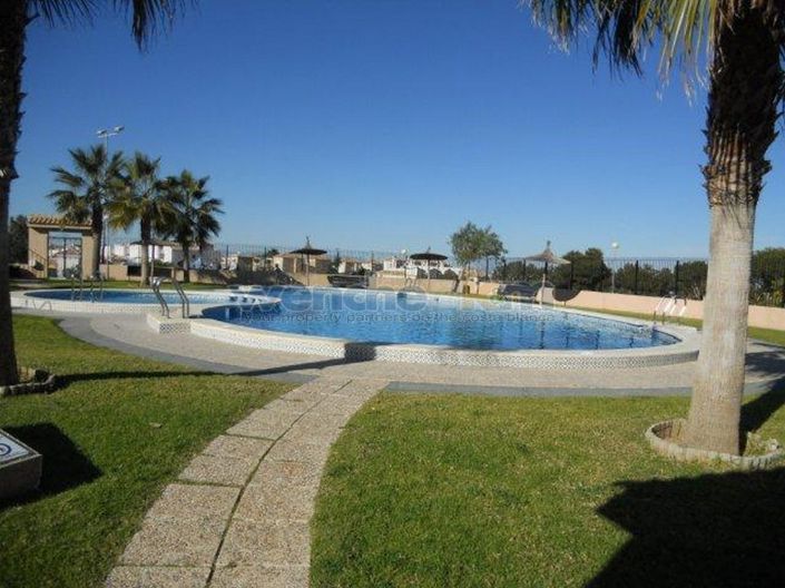 Image No.41-3 Bed Property for sale