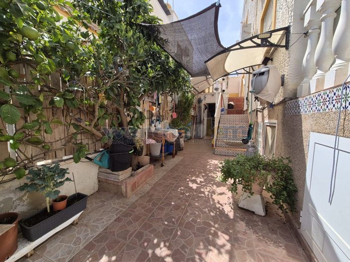 Image No.9-3 Bed Property for sale