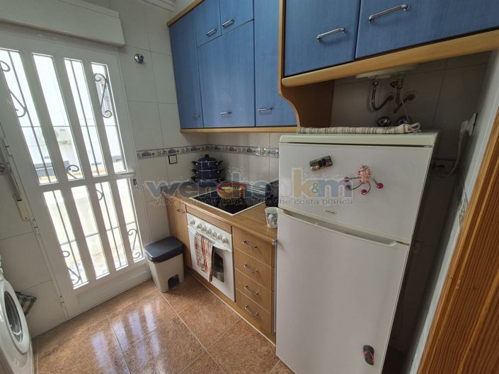 Image No.14-3 Bed Property for sale