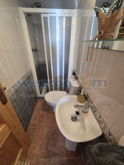 Image No.17-3 Bed Property for sale
