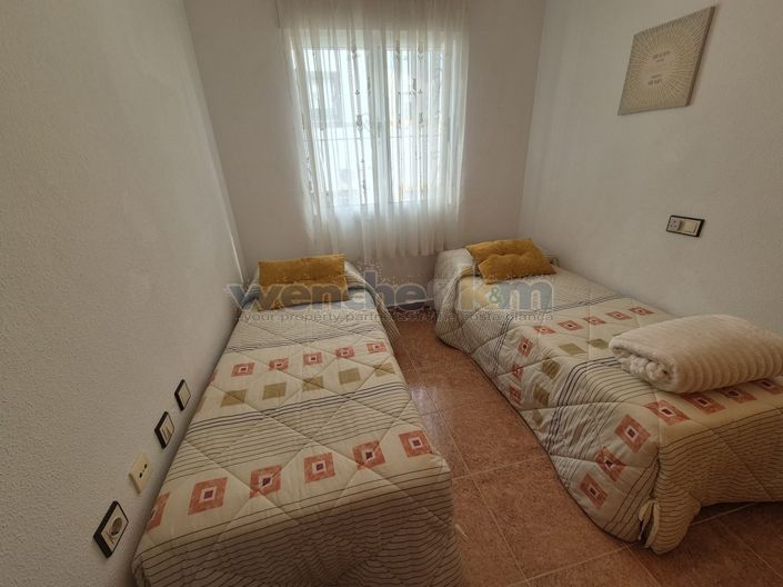 Image No.22-3 Bed Property for sale