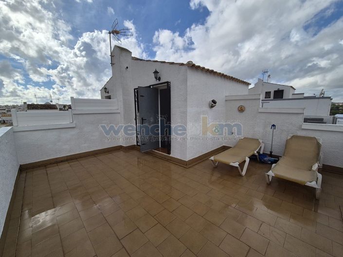 Image No.29-3 Bed Property for sale