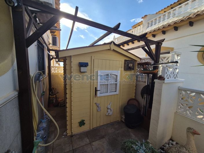Image No.11-2 Bed Property for sale