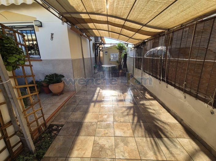 Image No.10-2 Bed Property for sale