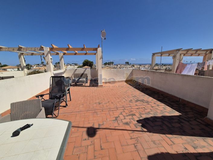 Image No.12-2 Bed Property for sale