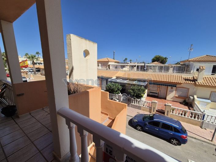 Image No.4-2 Bed Property for sale