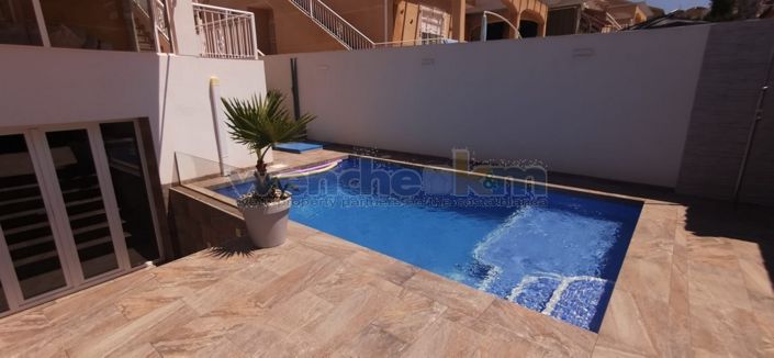 Image No.5-3 Bed Villa for sale