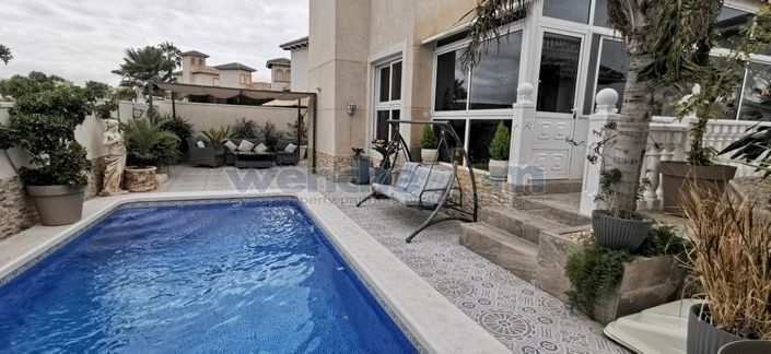 Image No.13-Villa de 4 chambres à vendre à Orihuela Costa