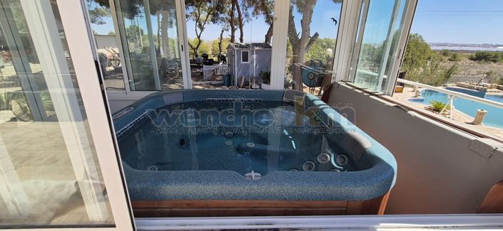 Image No.24-8 Bed Villa for sale