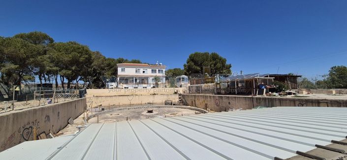 Image No.32-8 Bed Villa for sale