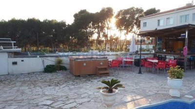 o1ii6ronvn1ar81mt114fajhe46r44