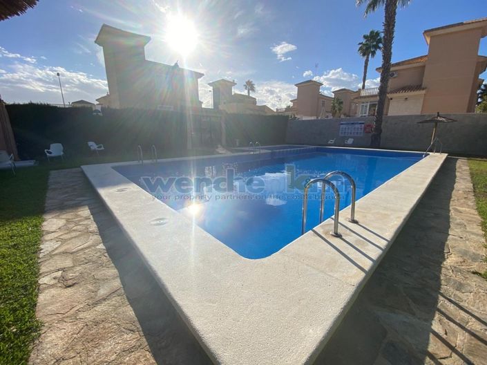 Image No.30-3 Bed Villa for sale