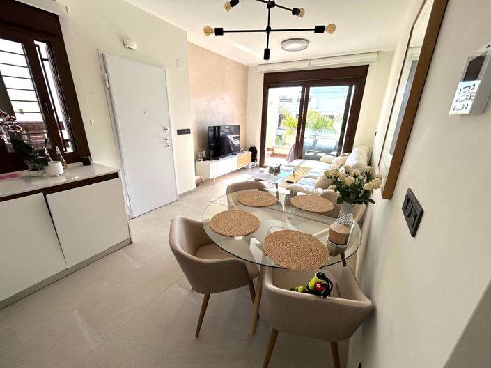 Image No.14-2 Bed Property for sale