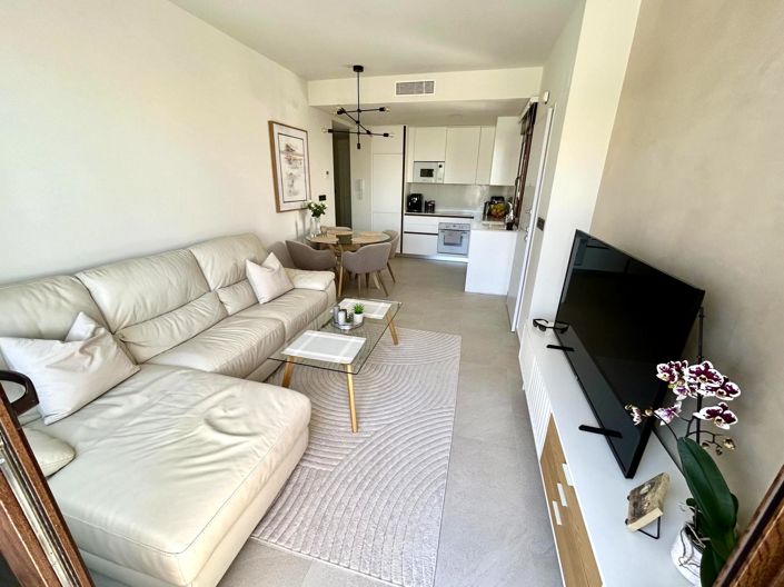 Image No.18-2 Bed Property for sale