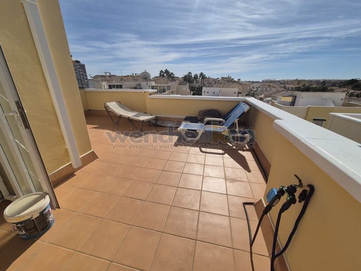 Image No.25-3 Bed Semi-Detached for sale