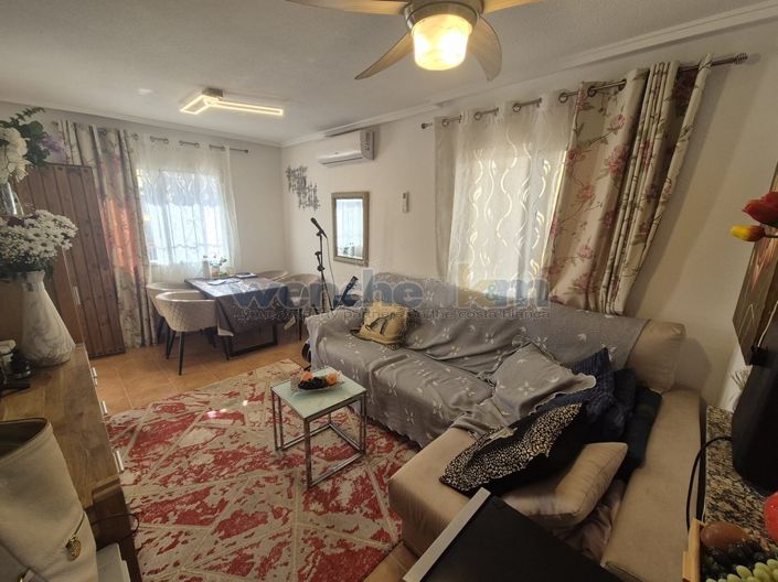 Image No.10-3 Bed Semi-Detached for sale