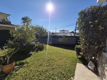 o1jho9ajk9hi6s75vpj6n6akc3k