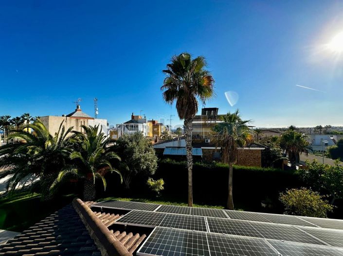 Image No.28-Villa de 4 chambres à vendre à Orihuela Costa