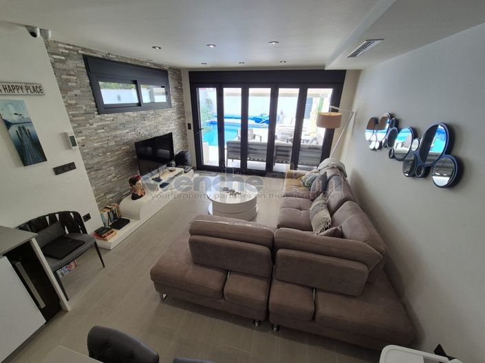 Image No.23-3 Bed Semi-Detached for sale