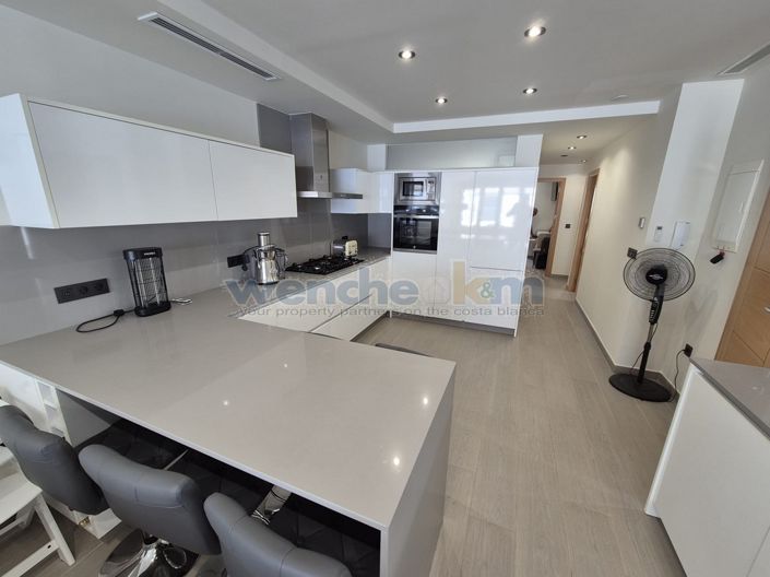 Image No.29-3 Bed Semi-Detached for sale