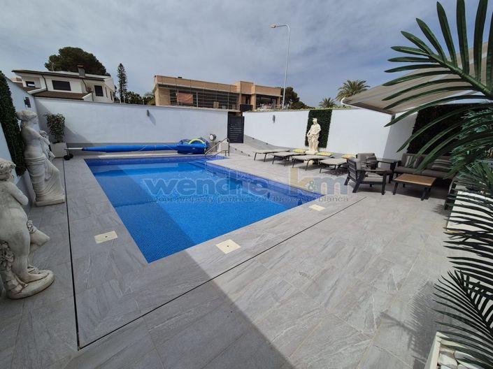 Image No.4-3 Bed Semi-Detached for sale