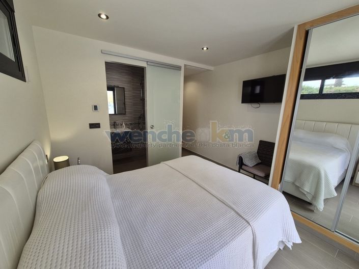 Image No.36-3 Bed Semi-Detached for sale