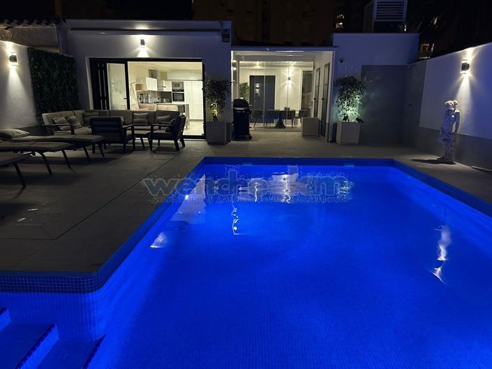 Image No.47-3 Bed Semi-Detached for sale