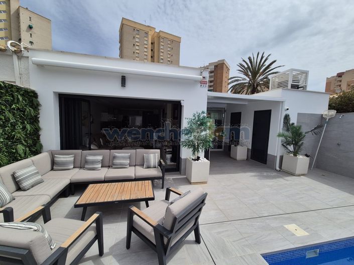 Image No.8-3 Bed Semi-Detached for sale