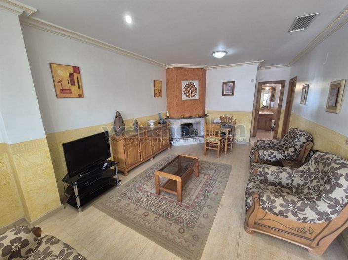 Image No.16-3 Bed Property for sale