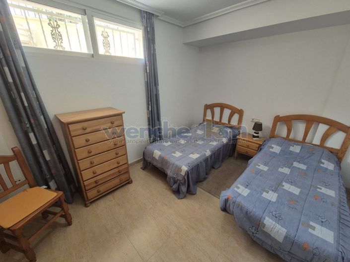 Image No.24-3 Bed Property for sale