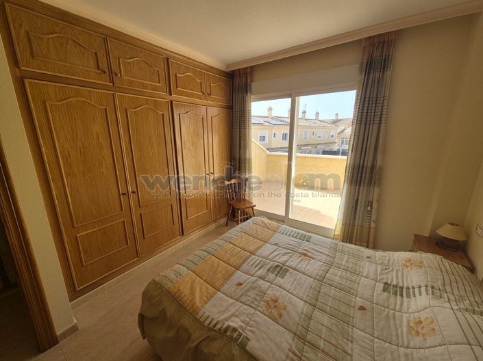 Image No.34-3 Bed Property for sale