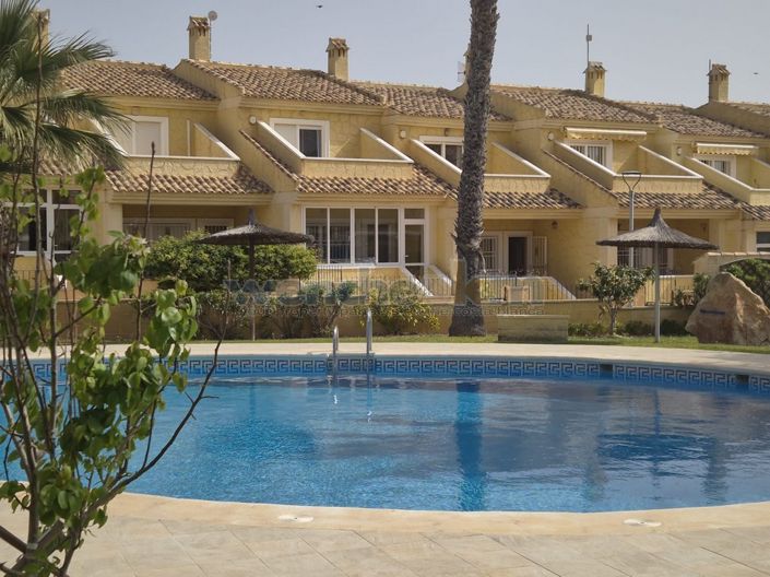 Image No.8-3 Bed Property for sale