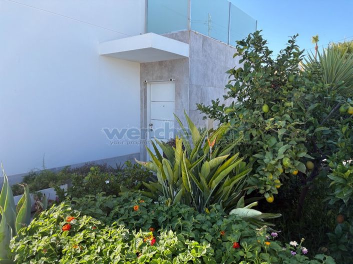 Image No.16-2 Bed Villa for sale