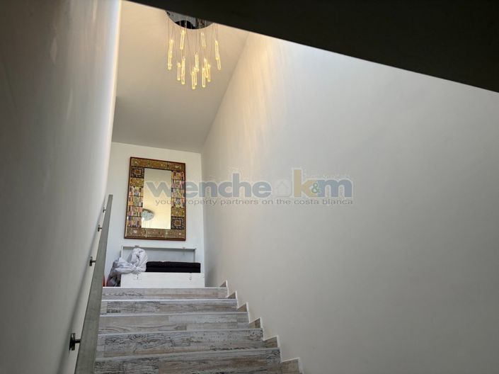 Image No.20-2 Bed Villa for sale