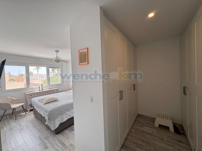 Image No.30-2 Bed Villa for sale