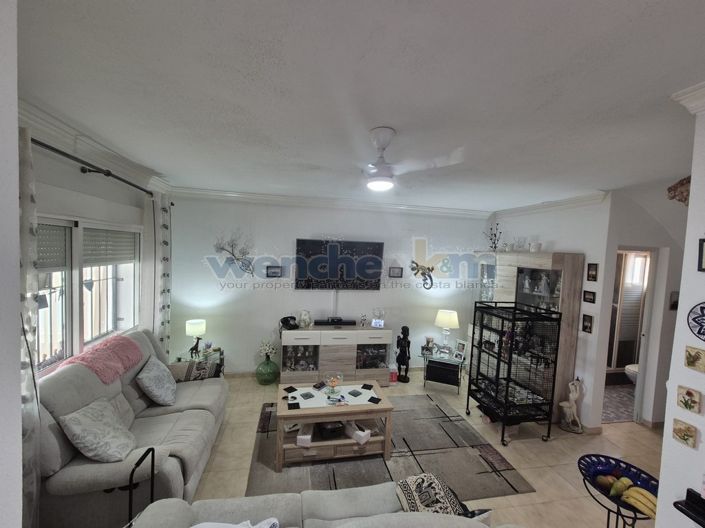 Image No.15-3 Bed Semi-Detached for sale